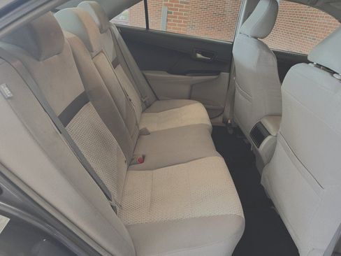Used 2013 Toyota Camry LE FWD image 27