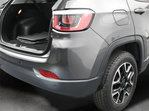 Used 2019 Jeep Compass Trailhawk w/ Leather Interior Group image 14