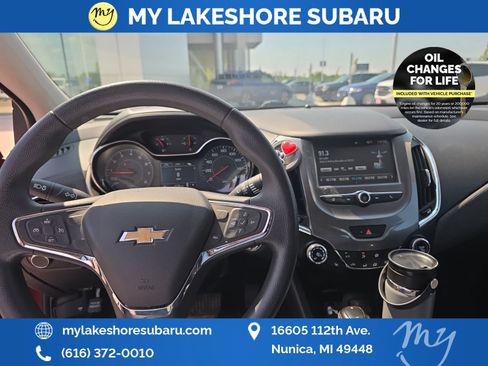 Used 2017 Chevrolet Cruze LT w/ Convenience Package FWD image 32
