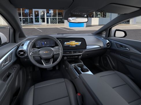 New 2025 Chevrolet Equinox EV LT FWD image 15
