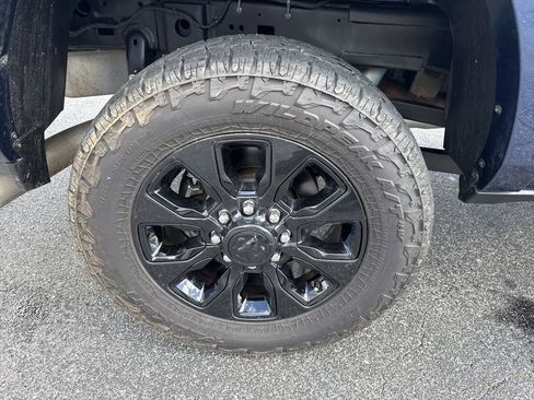 Used 2022 RAM 2500 Limited w/ Night Edition image 17