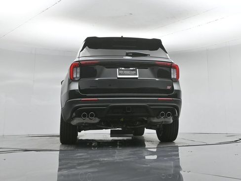 New 2026 Ford Explorer ST RWD image 50