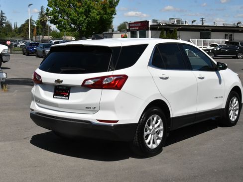 Used 2020 Chevrolet Equinox LT image 8