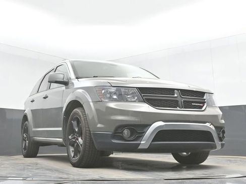 Used 2020 Dodge Journey Crossroad FWD image 27