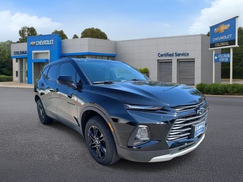 Used 2022 Chevrolet Blazer LT w/ Midnight/Sport Edition AWD/4WD image 2