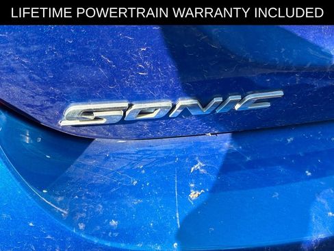 Used 2020 Chevrolet Sonic LT w/ Convenience Package FWD image 16