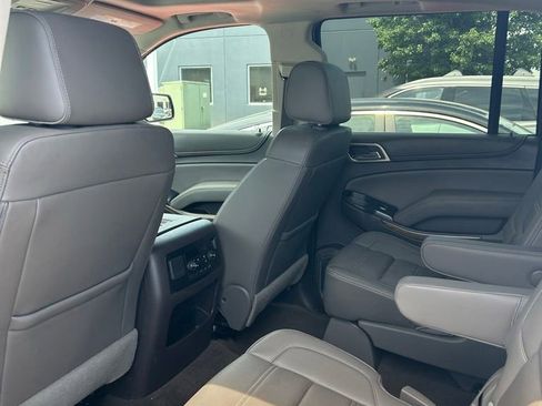 Used 2018 GMC Yukon XL Denali w/ Open Road Package AWD/4WD image 6