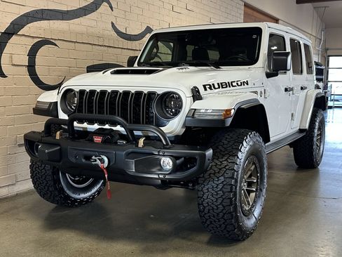 Used 2024 Jeep Wrangler Unlimited Rubicon 392 AWD/4WD image 8