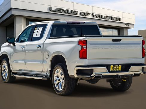 Used 2020 Chevrolet Silverado 1500 LTZ w/ LTZ Premium Package AWD/4WD image 2