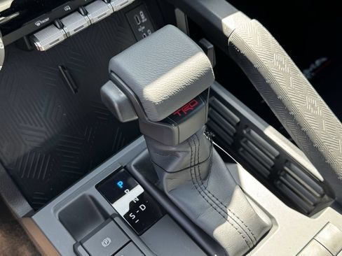 New 2026 Toyota Tacoma TRD Off-Road AWD/4WD image 19