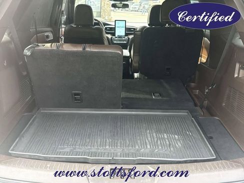 Certified 2021 Ford Explorer King Ranch w/ Premium Technology Package image 33