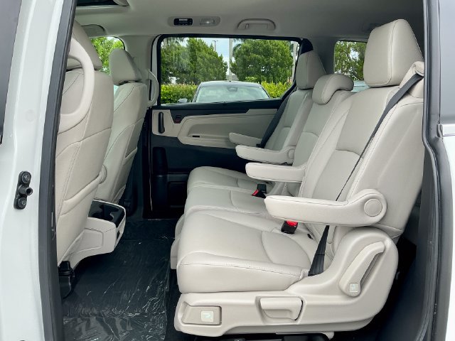 New 2027 Honda Odyssey EX-L image 9
