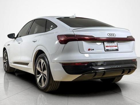 Used 2024 Audi Q8 e-tron Premium AWD/4WD image 3