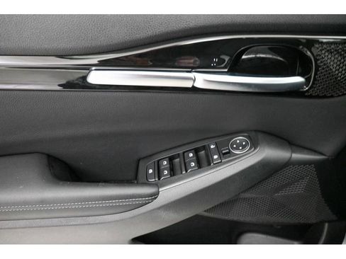 Used 2024 Kia Seltos EX image 8