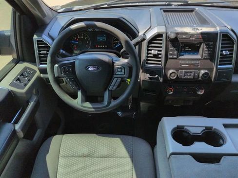 Used 2015 Ford F150 XLT RWD image 19