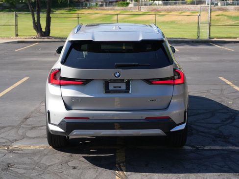 New 2026 BMW X1 xDrive28i w/ Technology Package AWD/4WD image 4