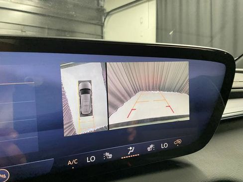 New 2026 Buick Enclave Sport Touring image 19