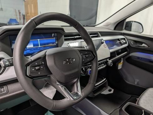 New 2027 Chevrolet Bolt RS FWD image 17