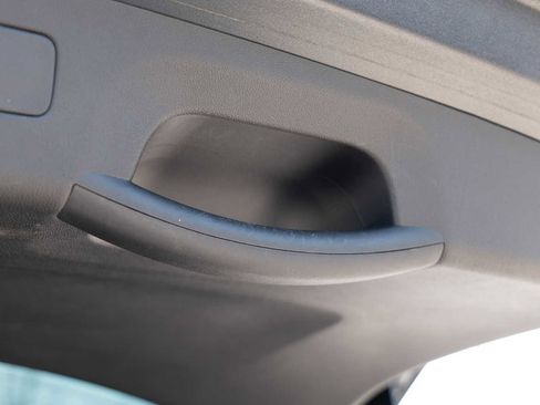 Certified 2022 Kia Sorento S image 30