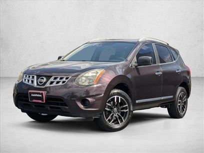 Used 2015 Nissan Rogue S w/ Convenience Package