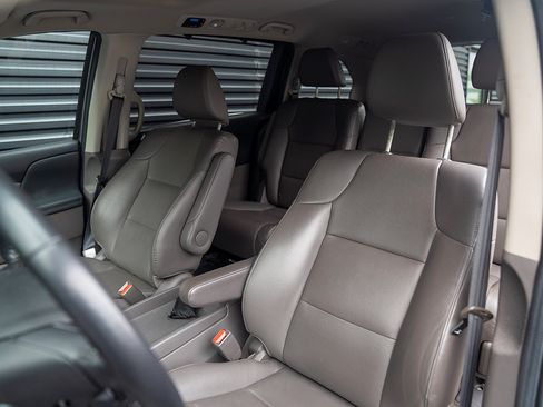 Used 2013 Honda Odyssey EX-L image 5