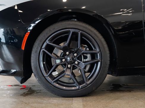 Used 2024 Dodge Charger R/T w/ Plus Group image 7