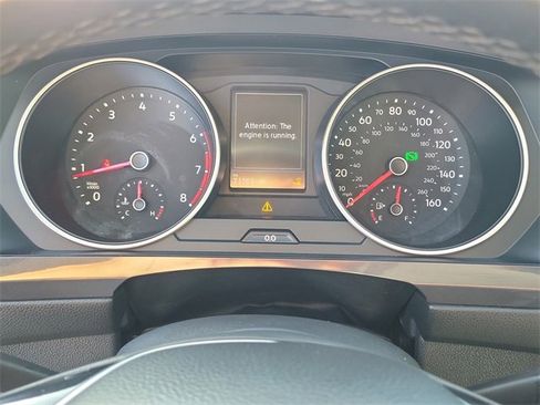 Used 2020 Volkswagen Tiguan SEL image 25