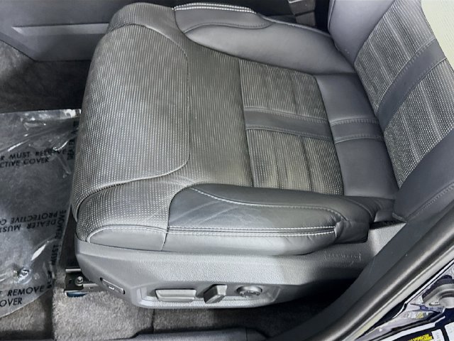Used 2023 Toyota Sequoia Capstone AWD/4WD image 23