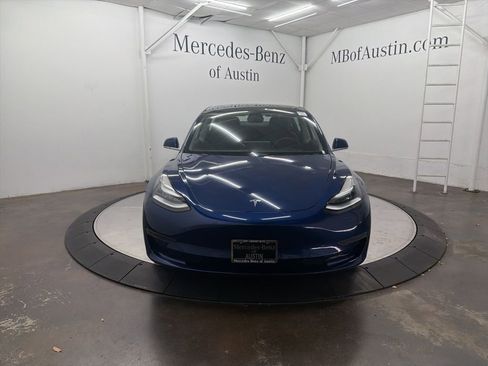 Used 2020 Tesla Model 3 Long Range AWD/4WD image 2