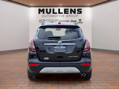 Used 2022 Buick Encore Preferred w/ Safety Package image 6