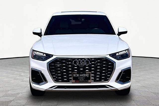 Used 2023 Audi Q5 2.0T Premium Plus w/ Premium Plus Package AWD/4WD image 3