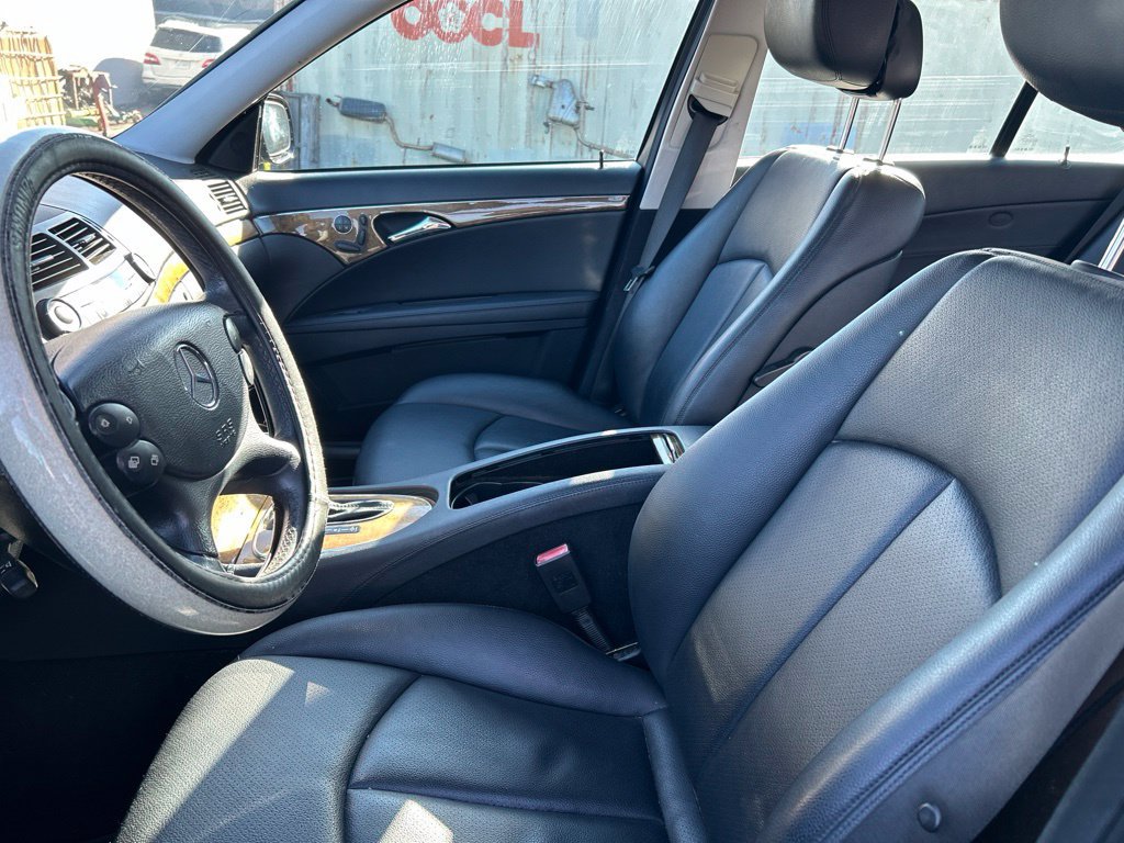 Used 2008 Mercedes-Benz E 350 Sedan image 9