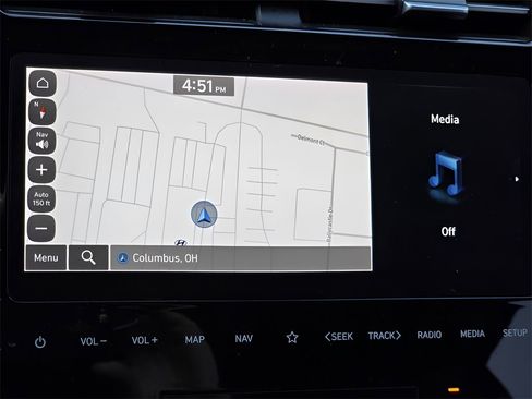 Certified 2023 Hyundai Tucson Limited w/ Winter Package image 33