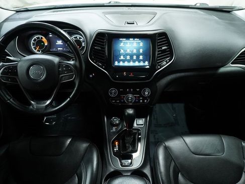 Used 2019 Jeep Cherokee Limited image 15