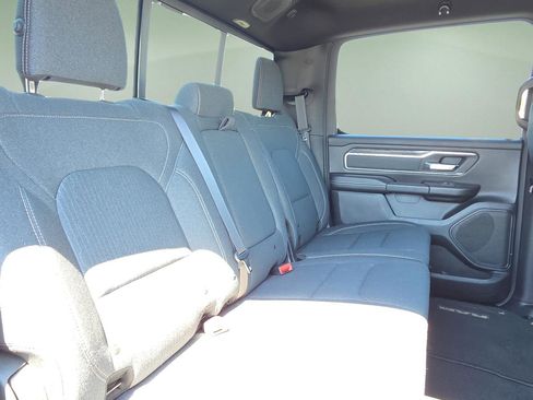 Used 2019 RAM 1500 Big Horn image 18