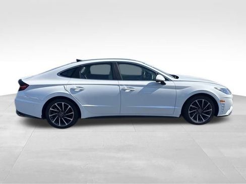 Used 2022 Hyundai Sonata Limited image 6
