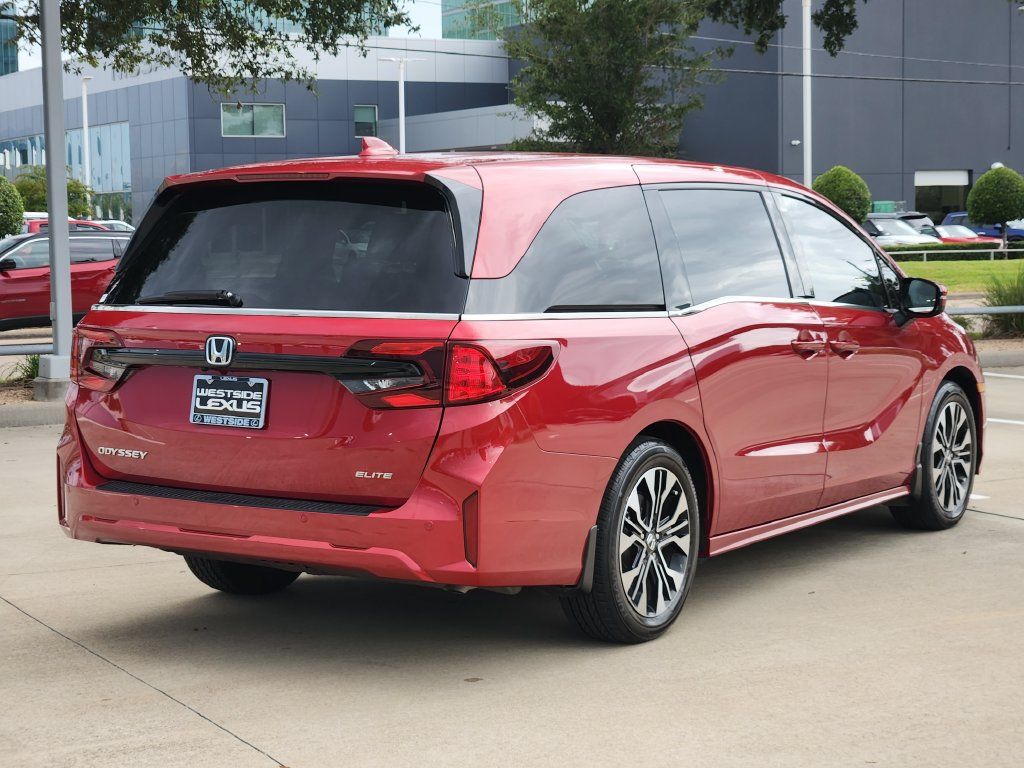 Used 2025 Honda Odyssey Elite image 7
