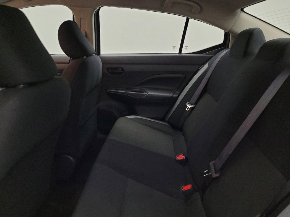 Used 2025 Nissan Versa S w/ Lighting Package FWD image 18