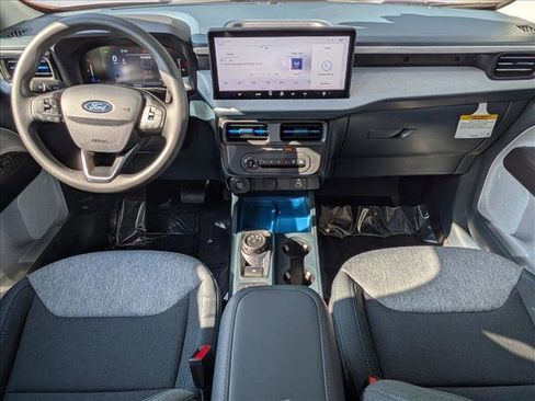 New 2025 Ford Maverick XLT image 13