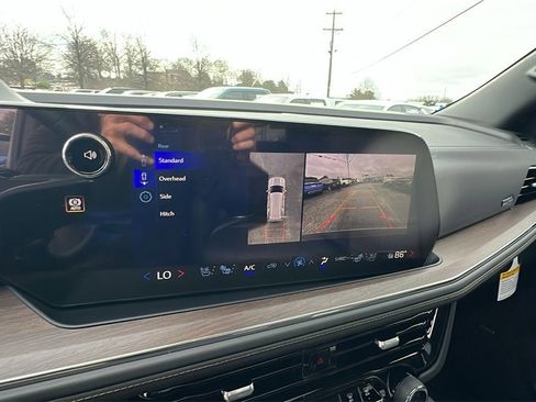 New 2026 Chevrolet Tahoe High Country w/ LPO, Illumination Package image 27