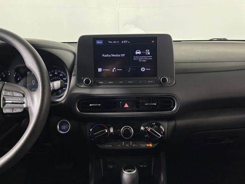 Used 2023 Hyundai Kona SEL image 15