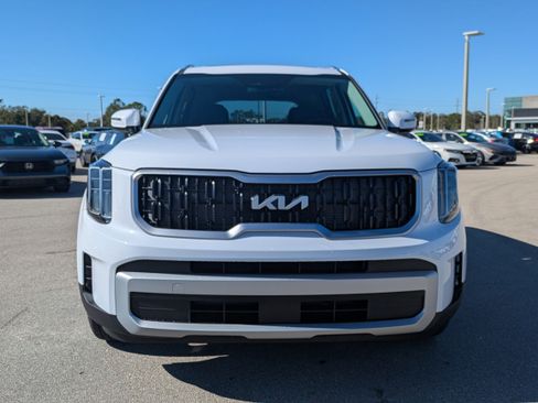 New 2025 Kia Telluride EX image 3
