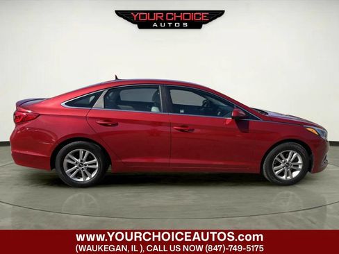 Used 2017 Hyundai Sonata SE w/ Cargo Package image 6