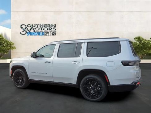 New 2026 Jeep Grand Wagoneer Limited AWD/4WD image 3