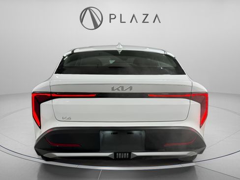Used 2025 Kia K4 LXS image 4