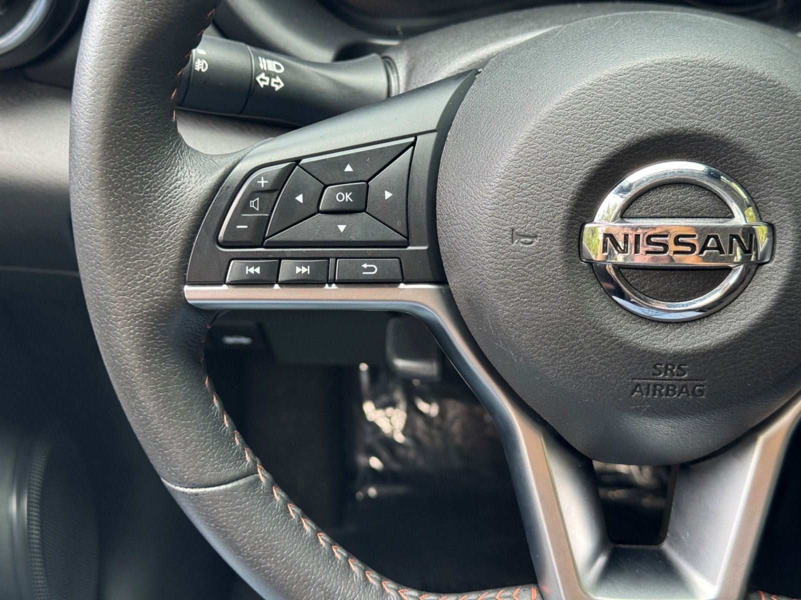Used 2021 Nissan Kicks SR FWD image 18