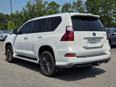 Used 2020 Lexus GX 460 Luxury w/ Luxury Sport Package AWD/4WD image 3