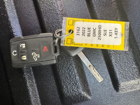 Used 2022 GMC Sierra 2500 SLE w/ X31 Off-Road Package image 73