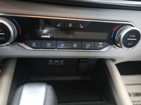 Used 2019 Nissan Altima 2.5 SL image 14