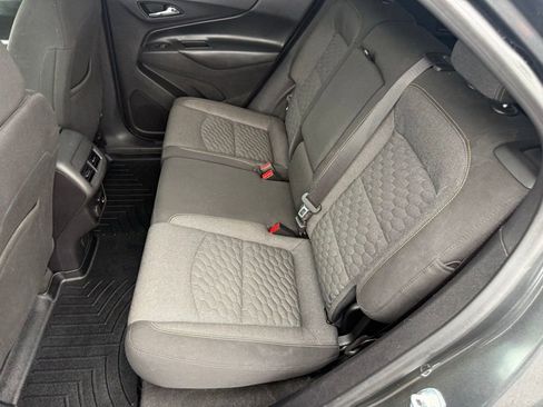 Used 2018 Chevrolet Equinox LT w/ Sun & Infotainment Package FWD image 32